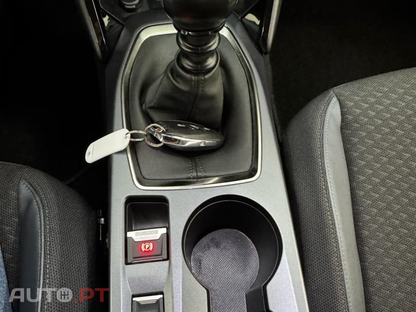 Peugeot 2008 PureTech 100 Stop&Start Allure Pack