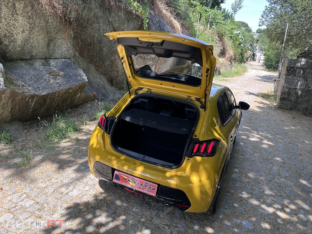 Peugeot 208 1.5 BlueHDi GT