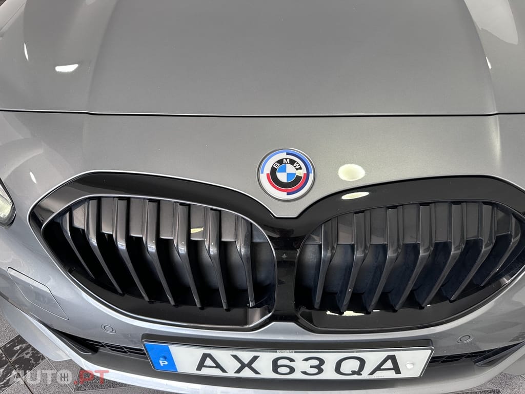 BMW 116 d Pack Desportivo M Auto