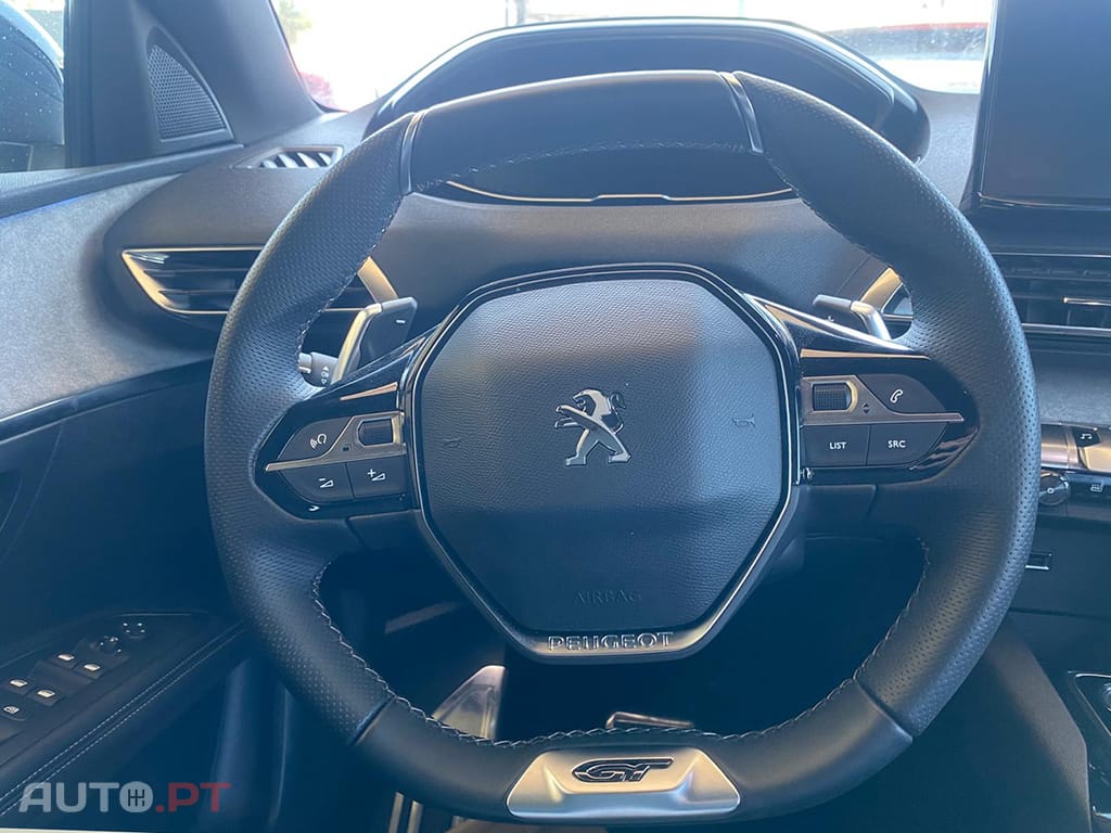 Peugeot 3008 3008 1.2 PureTech GT EAT8