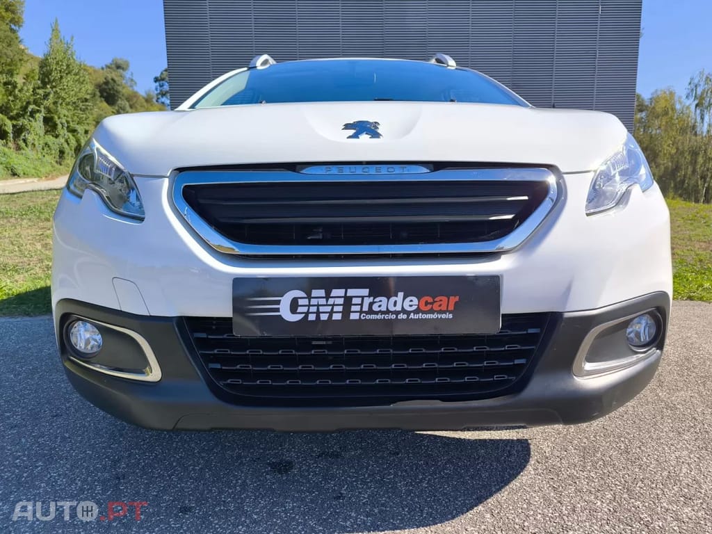 Peugeot 2008 1.2 VTi Active