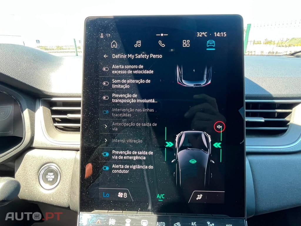 Renault Captur TECHNO