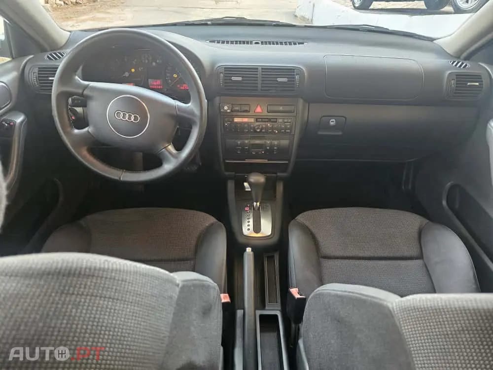 Audi A3 Sportback 1.6 Ambiente Tip.