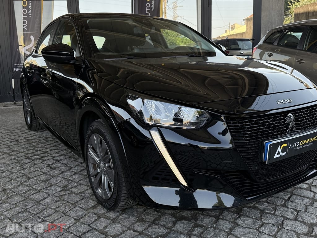 Peugeot E-208 50 kWh Allure