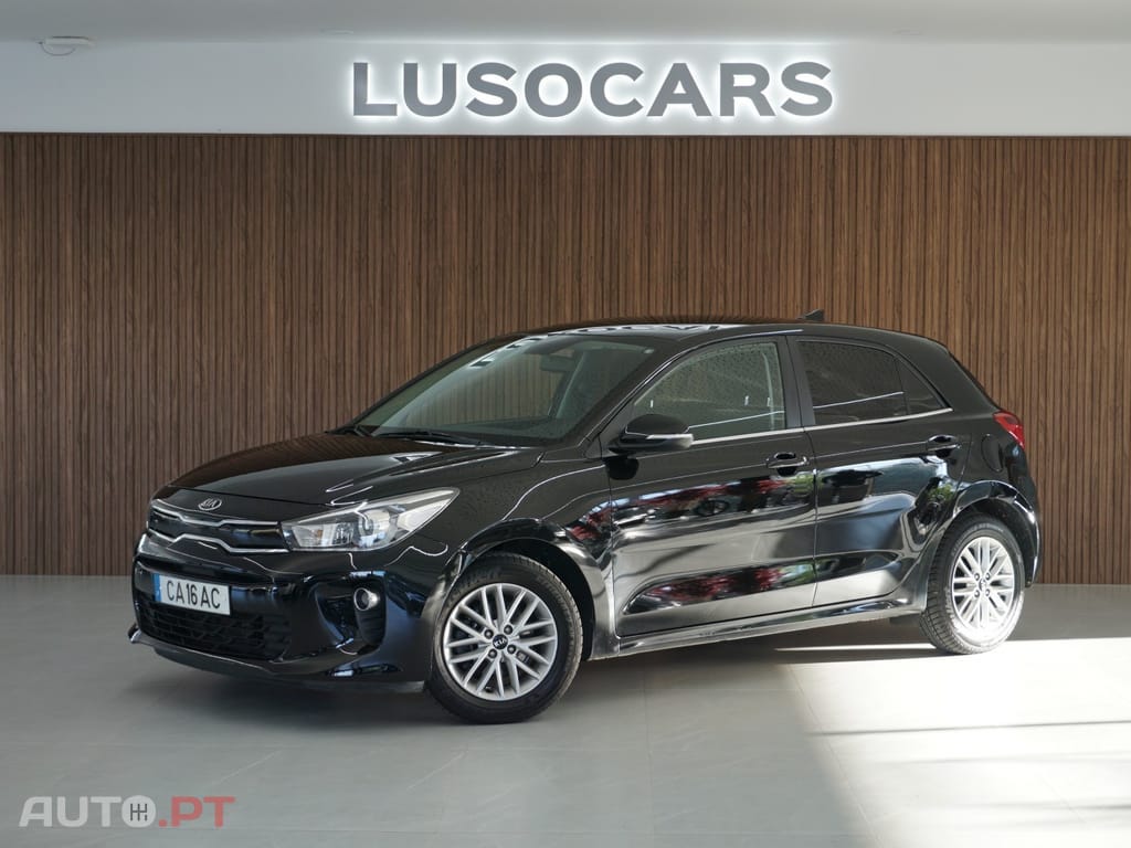 Kia Rio 1.0 T-GDI 100 Dream-Team Edition