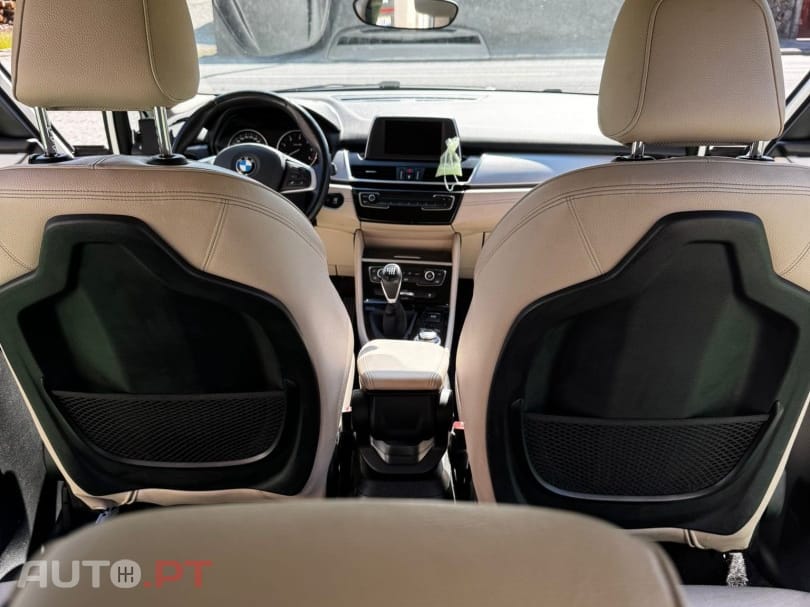 BMW 216 d Line Sport