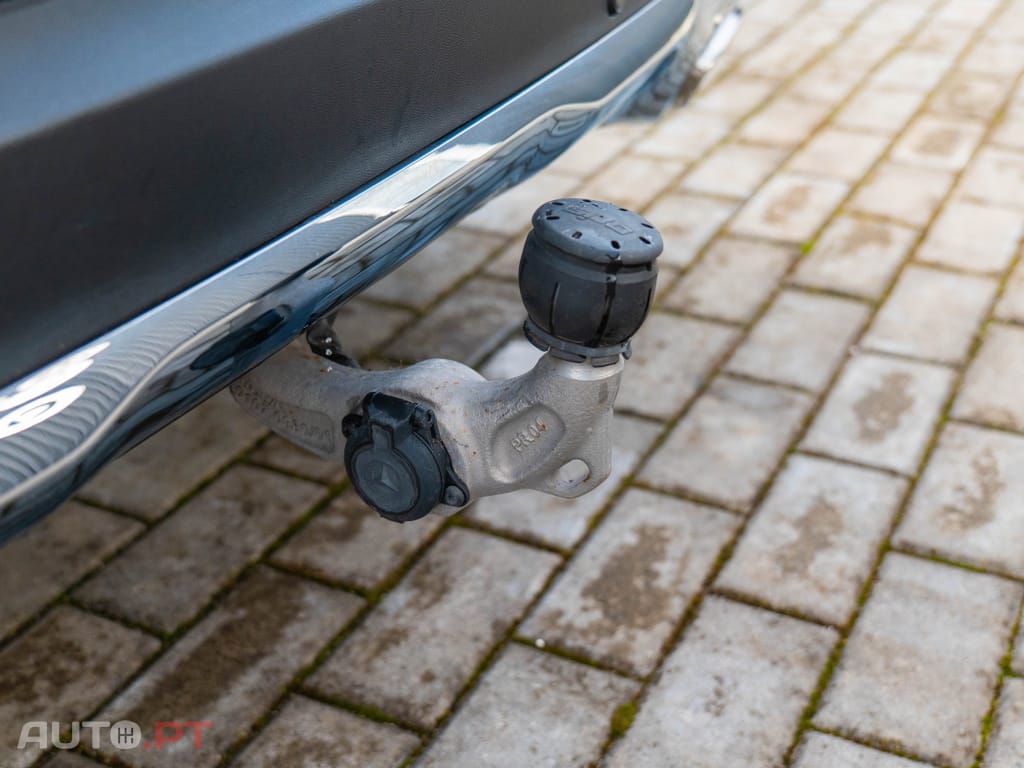 Mercedes-Benz GLC 220 d 4Matic 9G-TRONIC