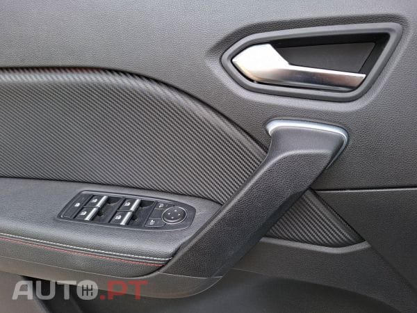 Renault Captur 1.0 TCe 90 RS Line