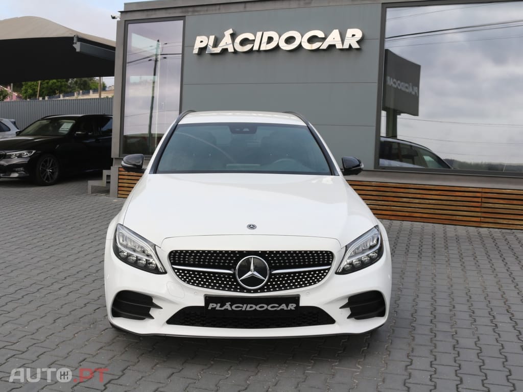 Mercedes-Benz C 300 de AMG Line
