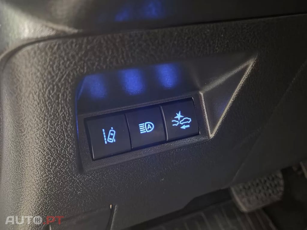 Toyota Yaris 1.5 HSD Comfort+P.Style