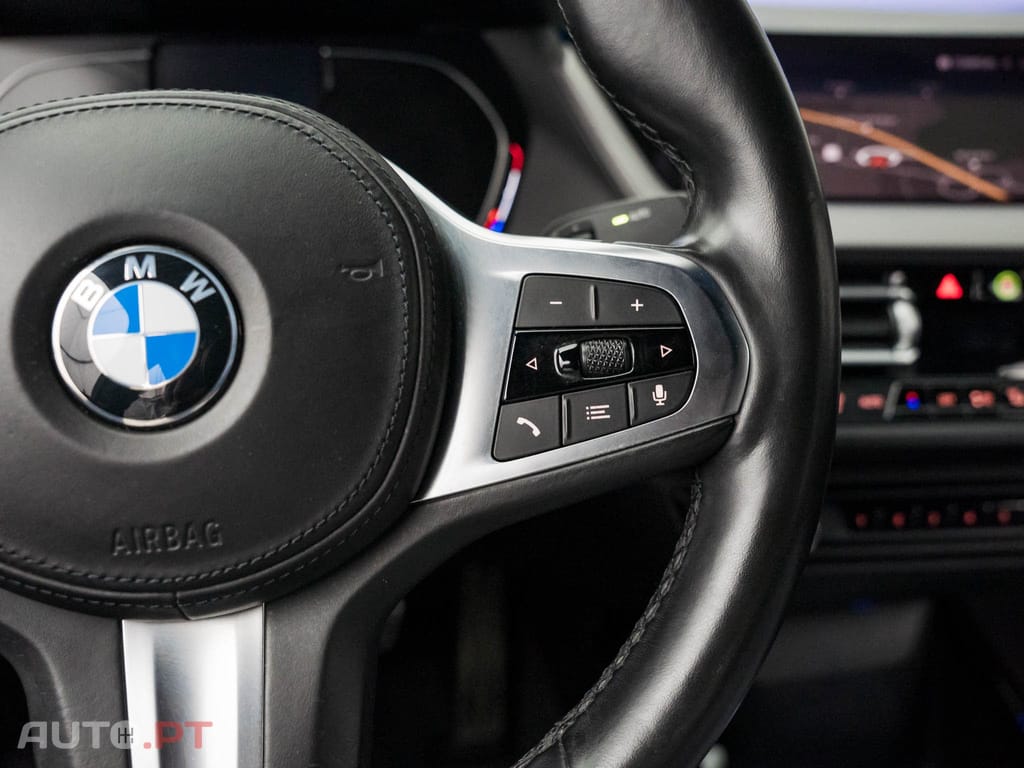 BMW 216 d Pack Desportivo M