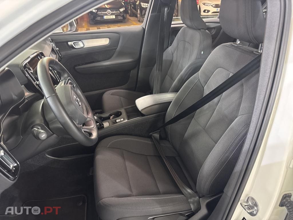 Volvo XC40 1.5 T5 PHEV Inscription Expression