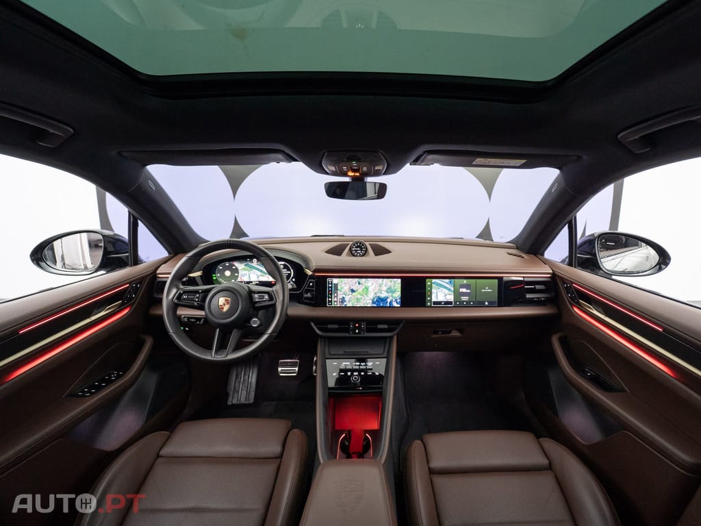 Porsche Macan Electric 4