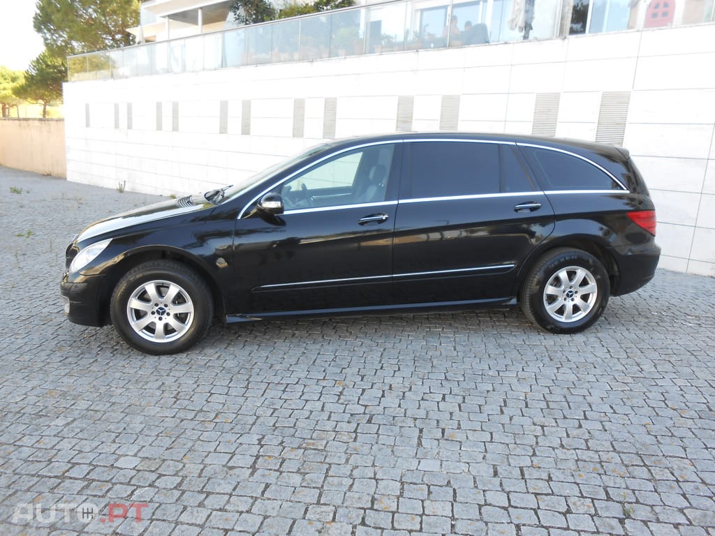 Mercedes-Benz R 320 4 MATIC