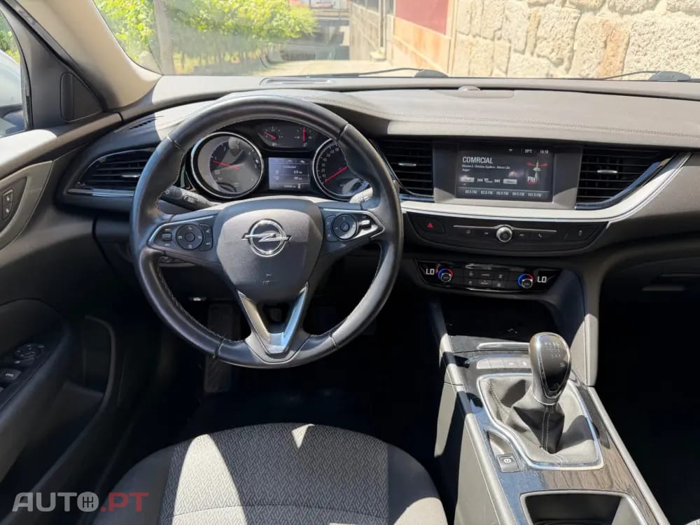 Opel Insignia 1.6 CDTi Dynamic