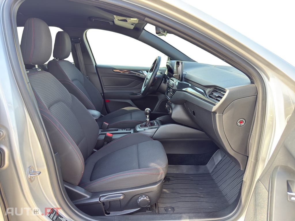 Ford Focus SW 1.5 TDCi ST-Line