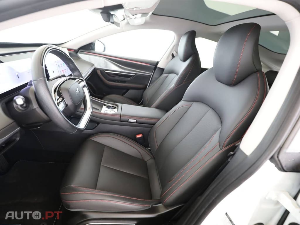 XPeng P7 86.2 kWh AWD Performance