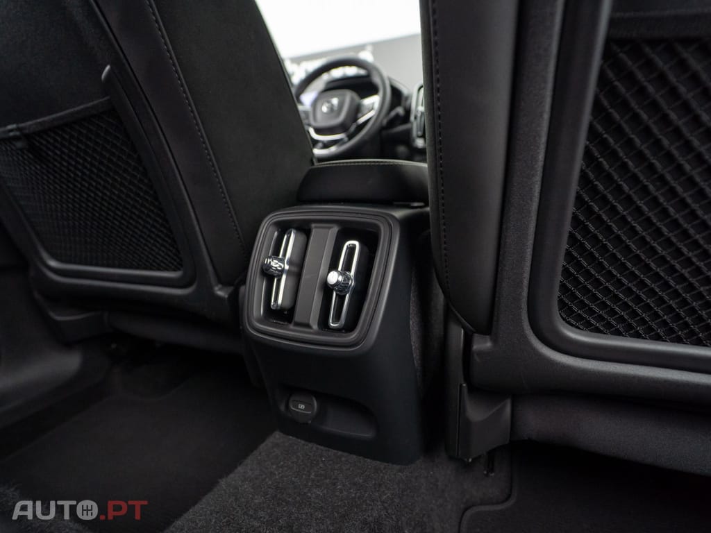 Volvo C40 Recharge Plus