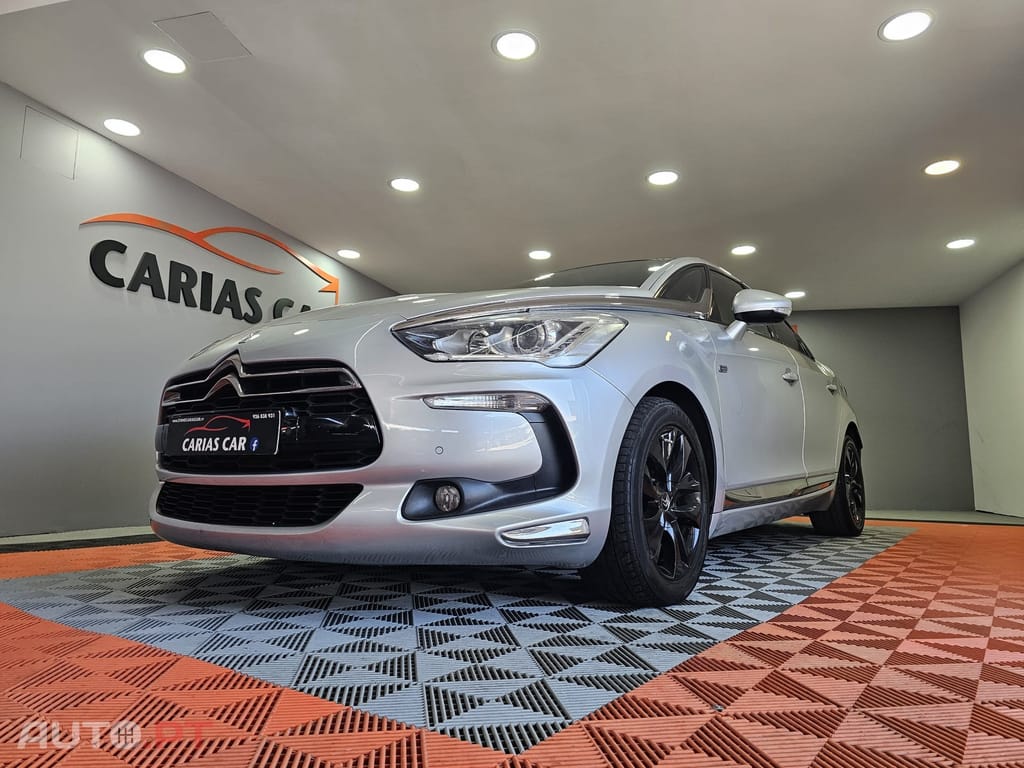 Citroen DS5 2.0 HDi Hybrid4 Sport Chic CMP6 102