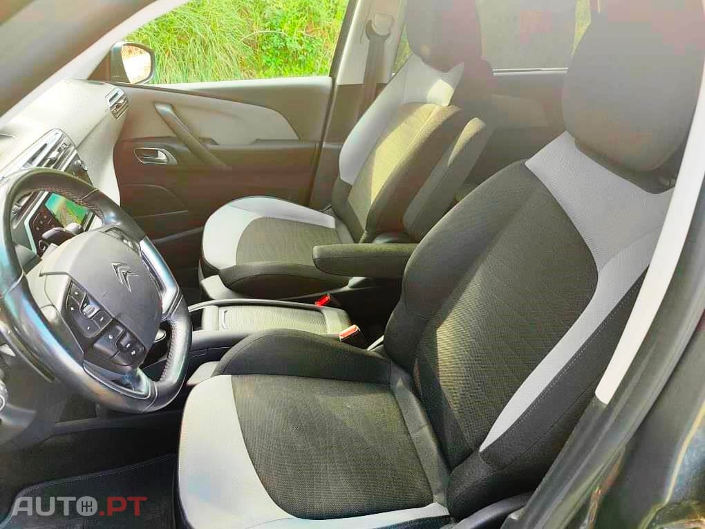 Citroen C4 Picasso 1.6 HDI 115cv Automático / 150€ mês