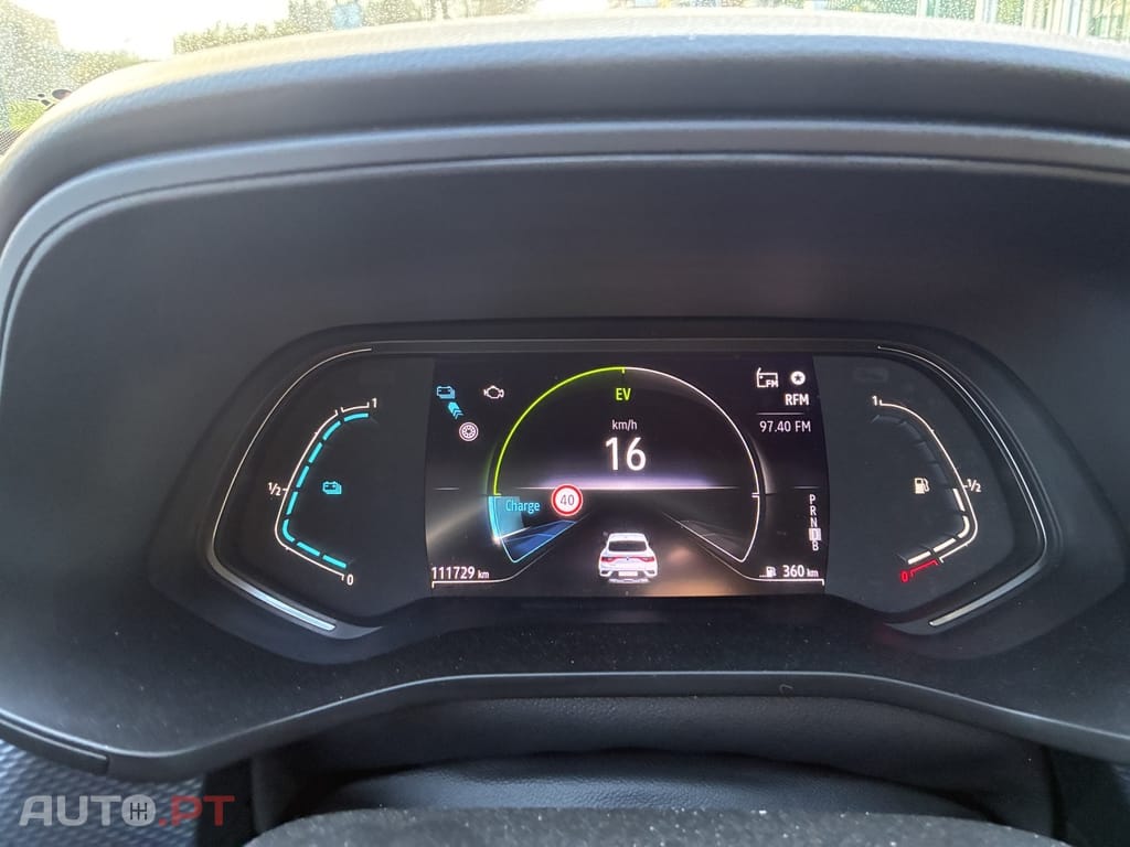 Renault Arkana 1.6 E-Tech Full Hybrid Evolution