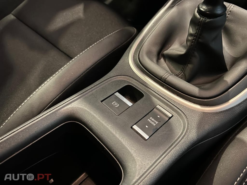 Jeep Avenger 1.2 GSE T3 Altitude