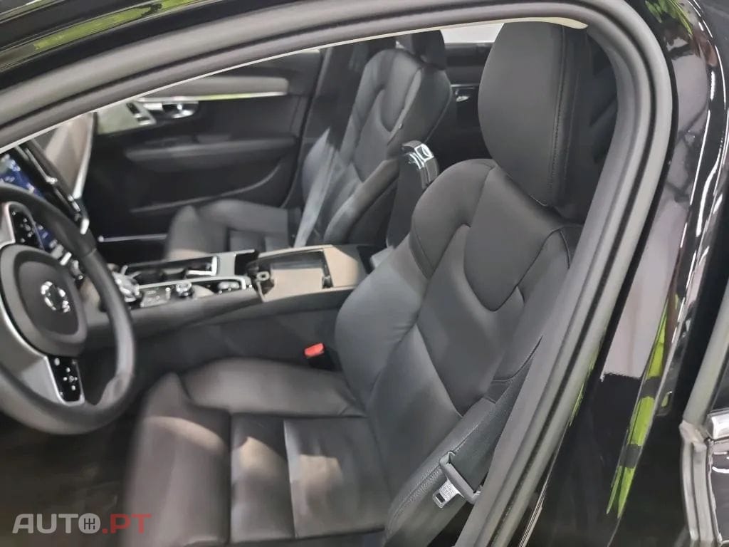 Volvo V90 2.0 T8 PHEV Inscription AWD