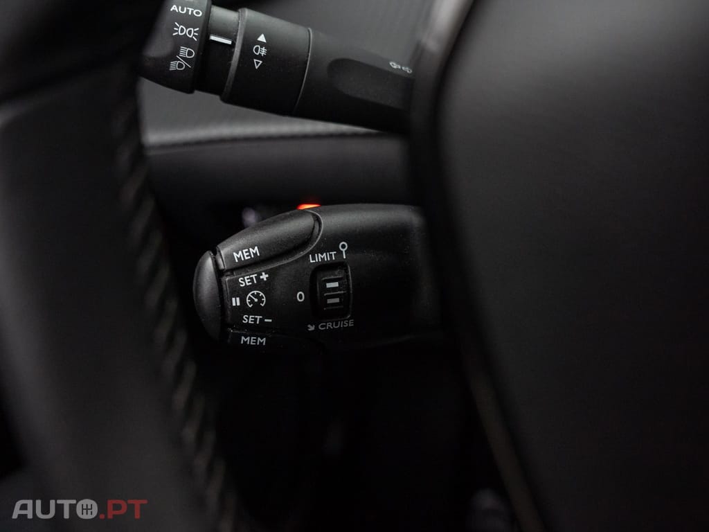 Peugeot E-208 50 kWh Active Pack