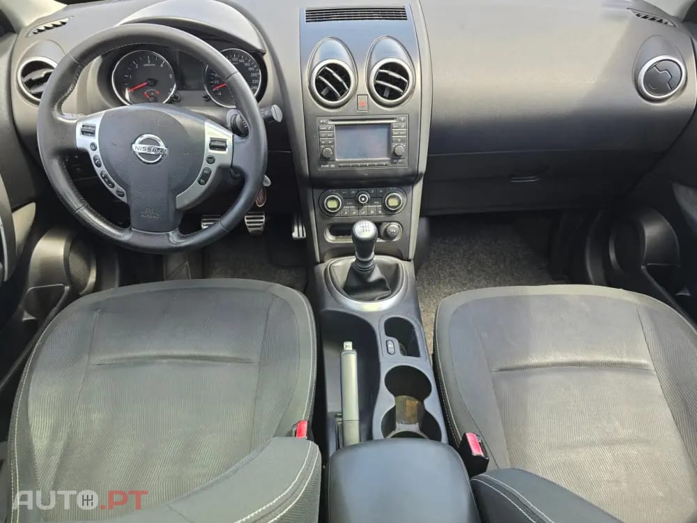 Nissan Qashqai +2 1.5 dCi Tekna