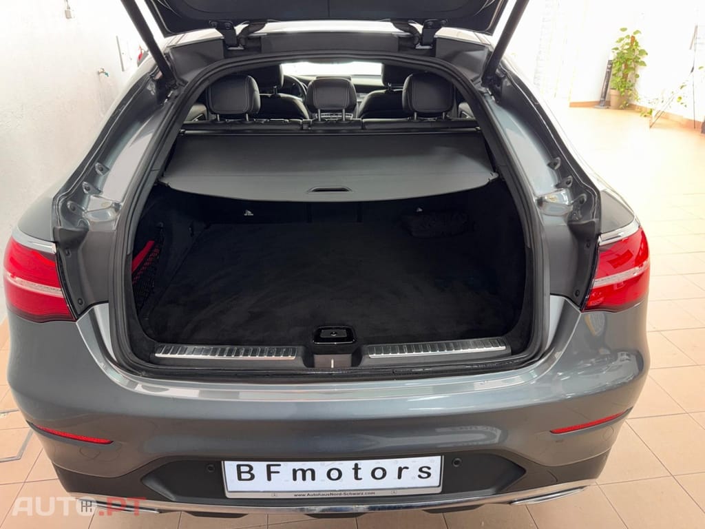 Mercedes-Benz GLC 250 d Coupé AMG Line 4-Matic