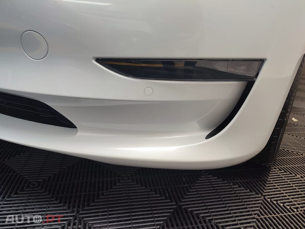 Tesla Model 3 ND
