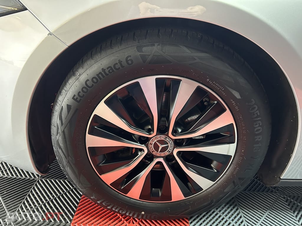 Mercedes-Benz A 180 Progressive