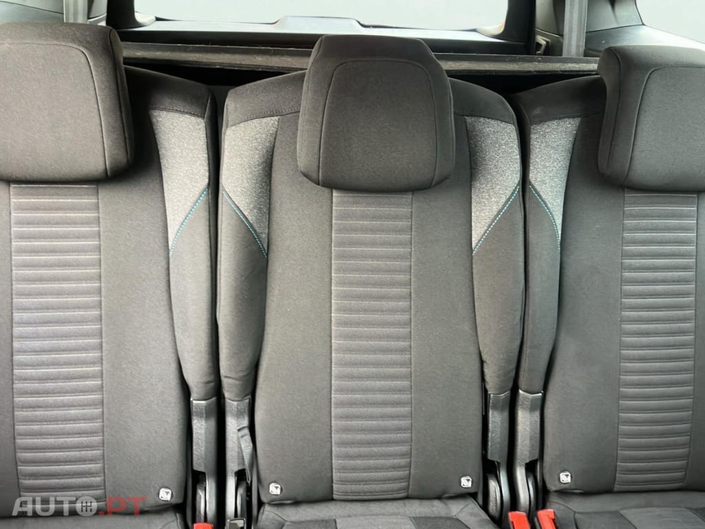 Peugeot 5008 1.2 PureTech Active Pack