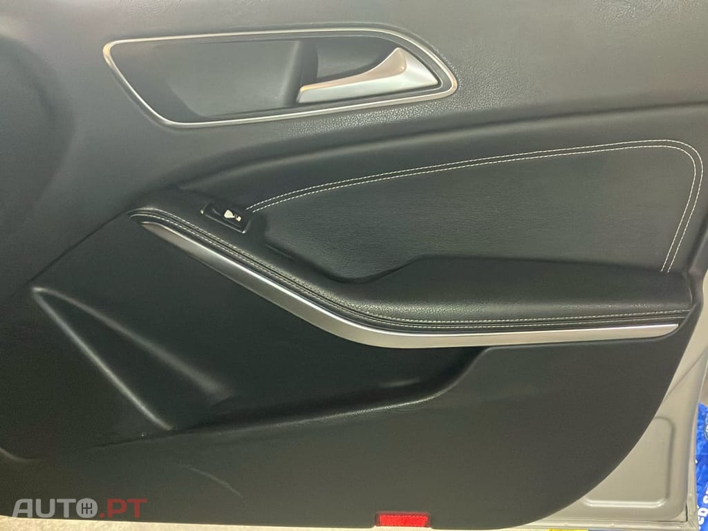 Mercedes-Benz GLA 180 CDI Urban