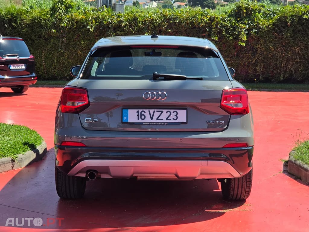 Audi Q2 1.6 TDI Design — fotografia 4