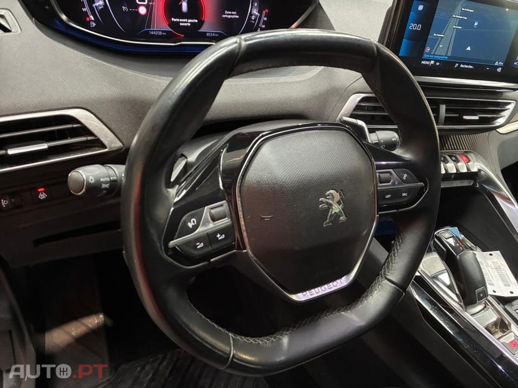 Peugeot 3008 1.5 BlueHDi Allure EAT8