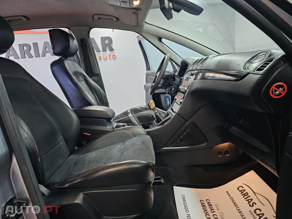 Ford S-Max 2.2 TDCi Titanium 7L