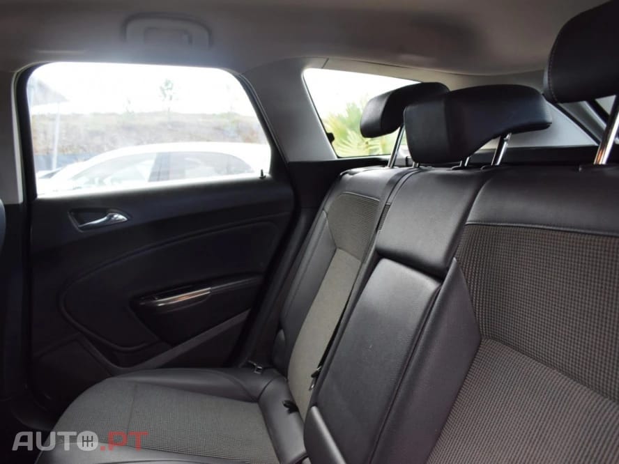 Opel Astra Sports Tourer 1.7 CDTi Cosmo