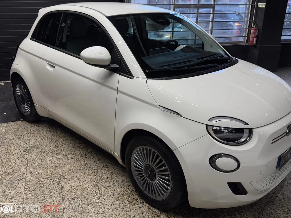 Fiat 500e 42 kWh Icon