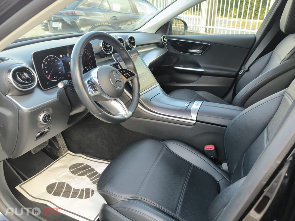 Mercedes-Benz C 300 e T 9G-TRONIC Avantgarde