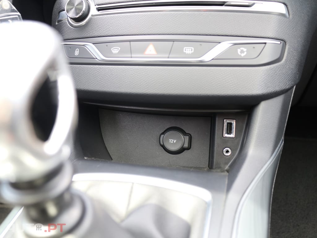 Peugeot 308 1.6 BlueHDi Allure