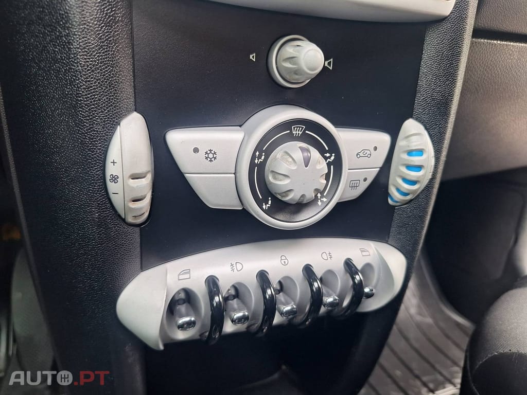 MINI Cooper D
