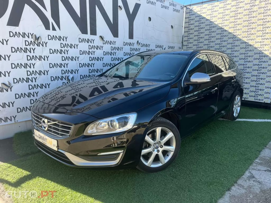 Volvo V60 2.0 D2 R-Design