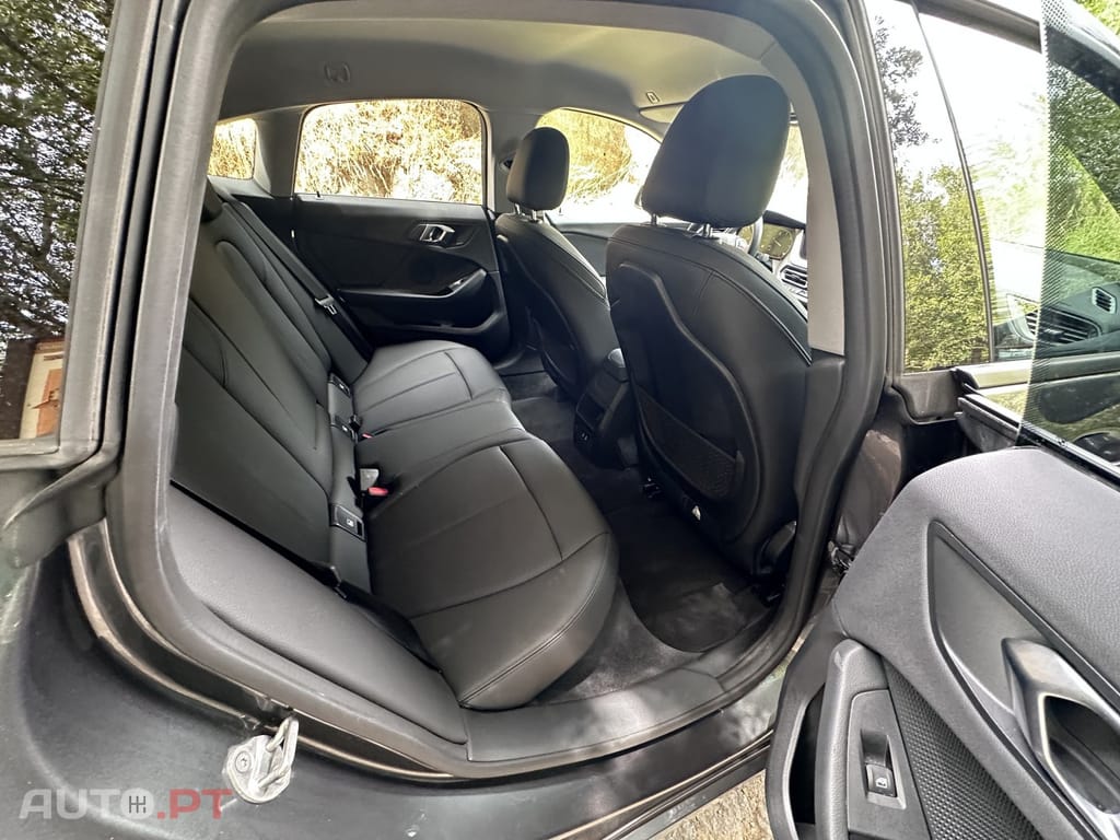 BMW 216 d Line Sport