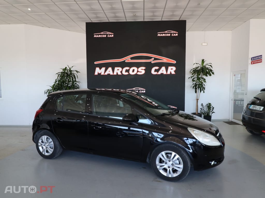 Opel Corsa 1.3 CDTi City — fotografia 5