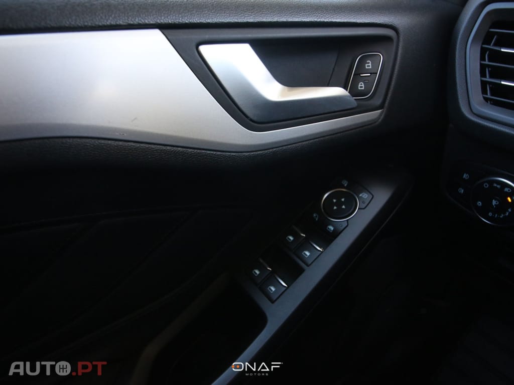 Ford Focus SW 1.5 EcoBlue TDCI Cool & Connect