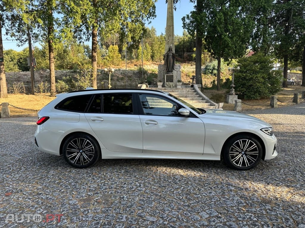 BMW 330 e Touring Corporate Edition Auto