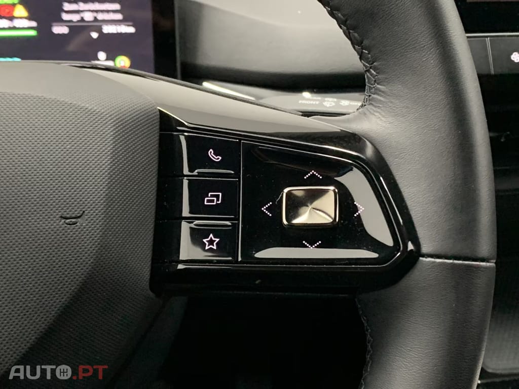 MG MG4 Luxury 64kWh I.V.A DEDUTIVEL 