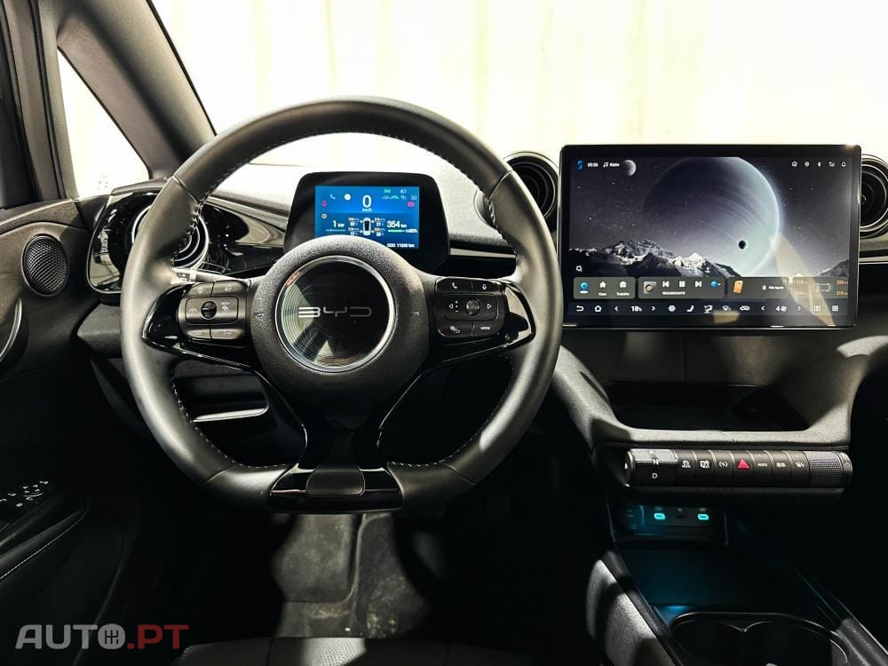 BYD Dolphin 60.4 kWh Design