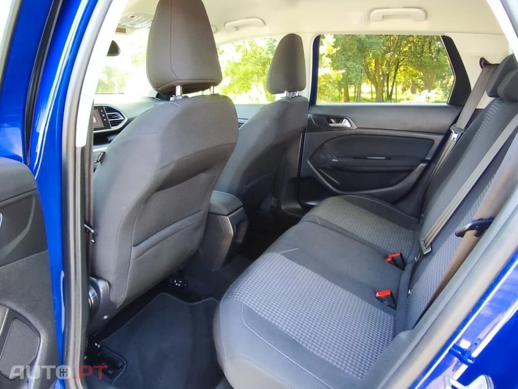 Peugeot 308 1.2 PureTech Allure